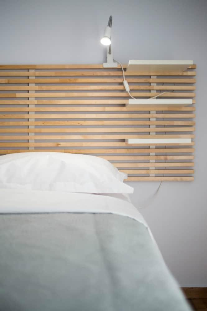 Live Like A Local, Next To Acropolis!