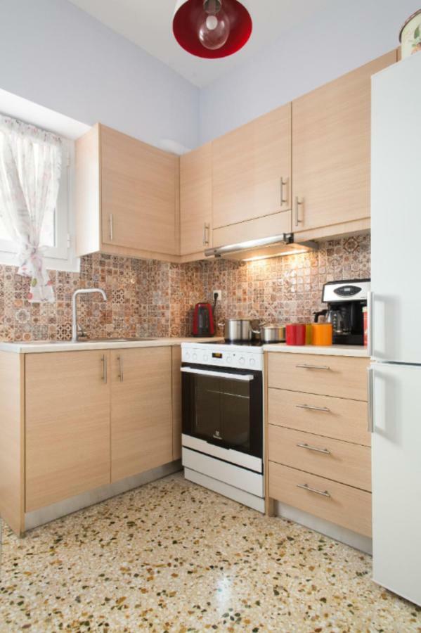 Apartment Live Like A Local, Next To Acropolis! Athens